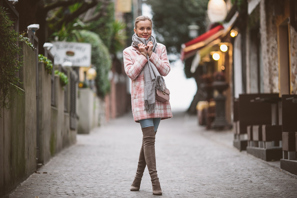 darya kamalova fashion lifestyle blogger from thecablook insirmione italy wearing sheinside pink coat with valentino glam rock cipria bag and stuart weitzman over knee boots-8946