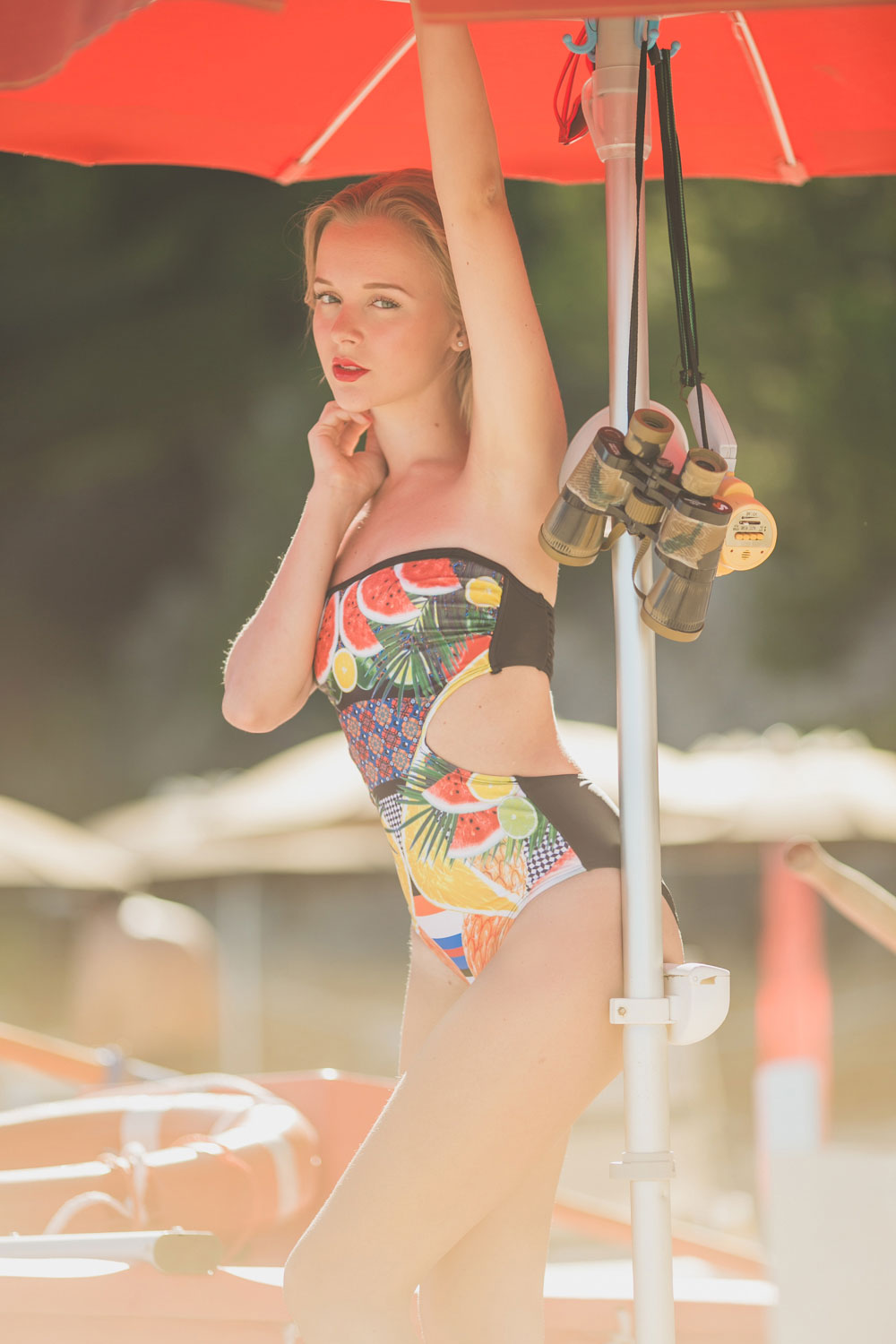 darya-kamalova-thecablook-fashion-lifestyle-blogger-from-thecablook-com-in-baia-dei-faraglioni-in-puglia-south-italy-wearing-river-island-watermelon-swimming-suit-and-lisp-sunglasses-3553